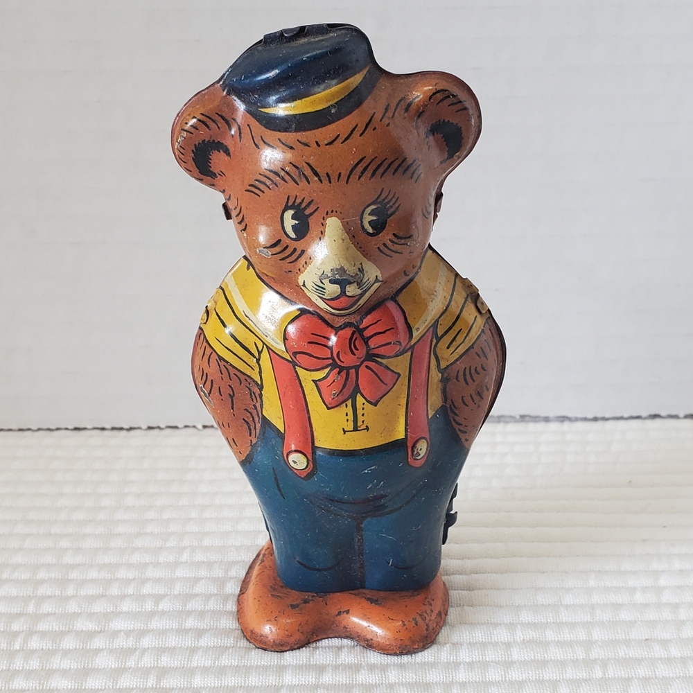 J. Chein & Co. Wind-up Tin Teddy Bear 1950s Vintage Key-wind Lithographed Works